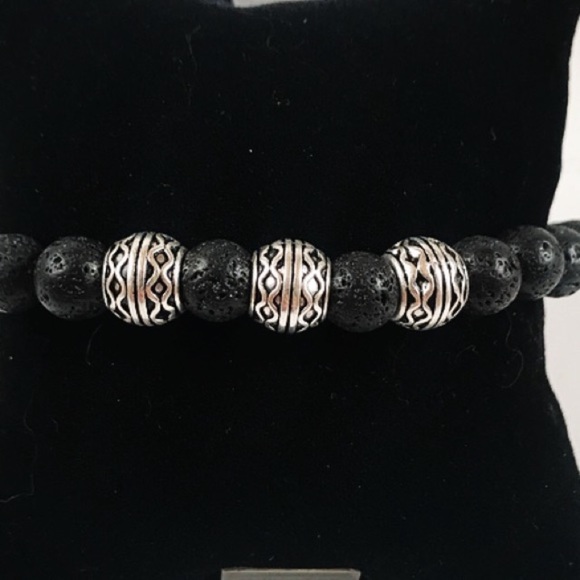 Men or women lava rock celtic beads bracelet - Picture 4 of 6